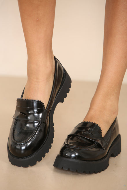 Black Chunky Flatform Loafers