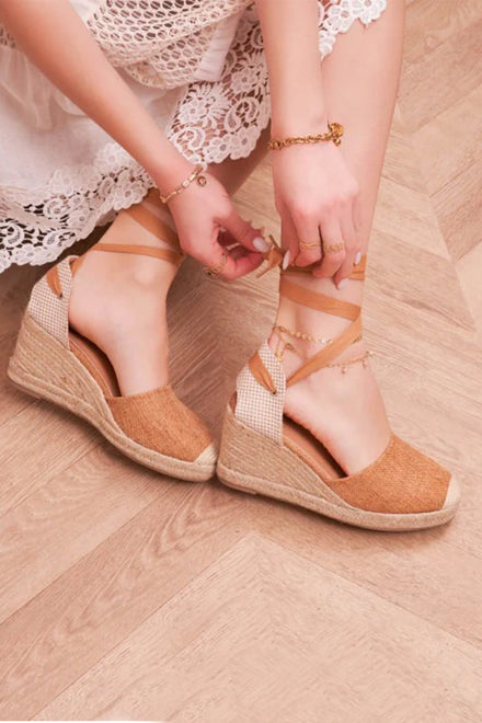 Camel Raffia Closed Toe Leg Tie Wedge Sandal