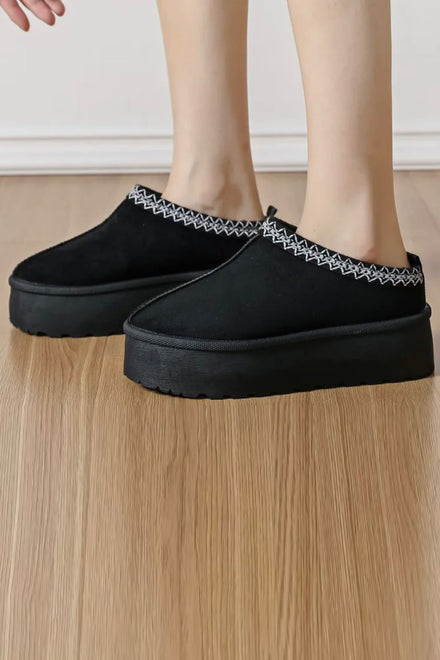 BLACK FLUFFY PLATFORM SLIPPERS FAUX FUR LINED ANKLE BOOTS