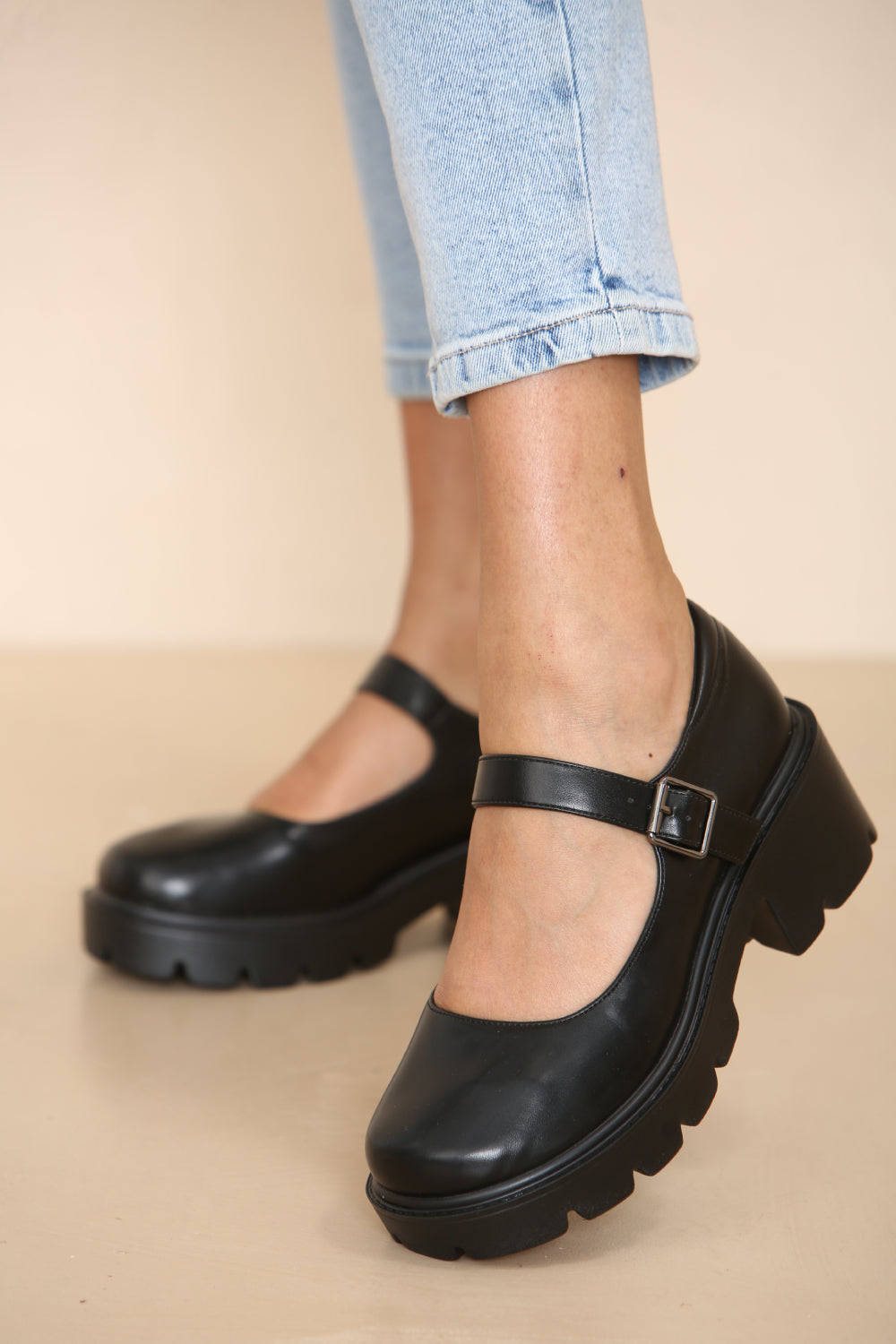 BLACK PU BUCKLE STRAP FLATS MARY JANE ROUND TOE SHOES