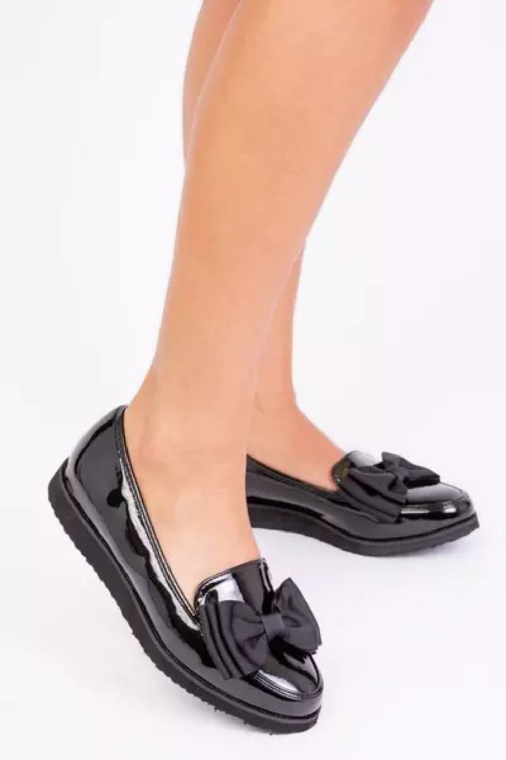 Black patent best sale bow loafers