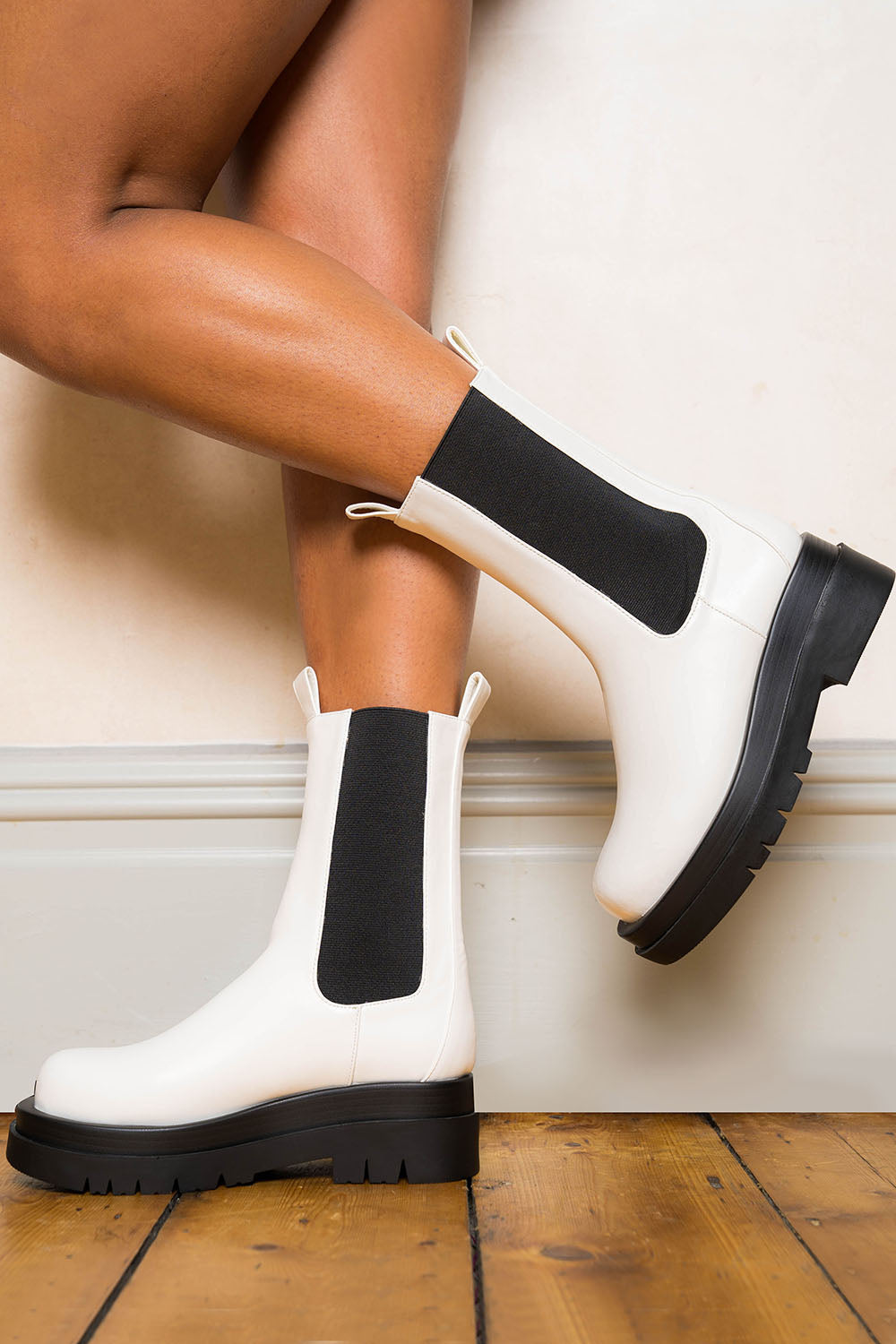 White PU Chunky Stacked Platform Ankle Chelsea Boots