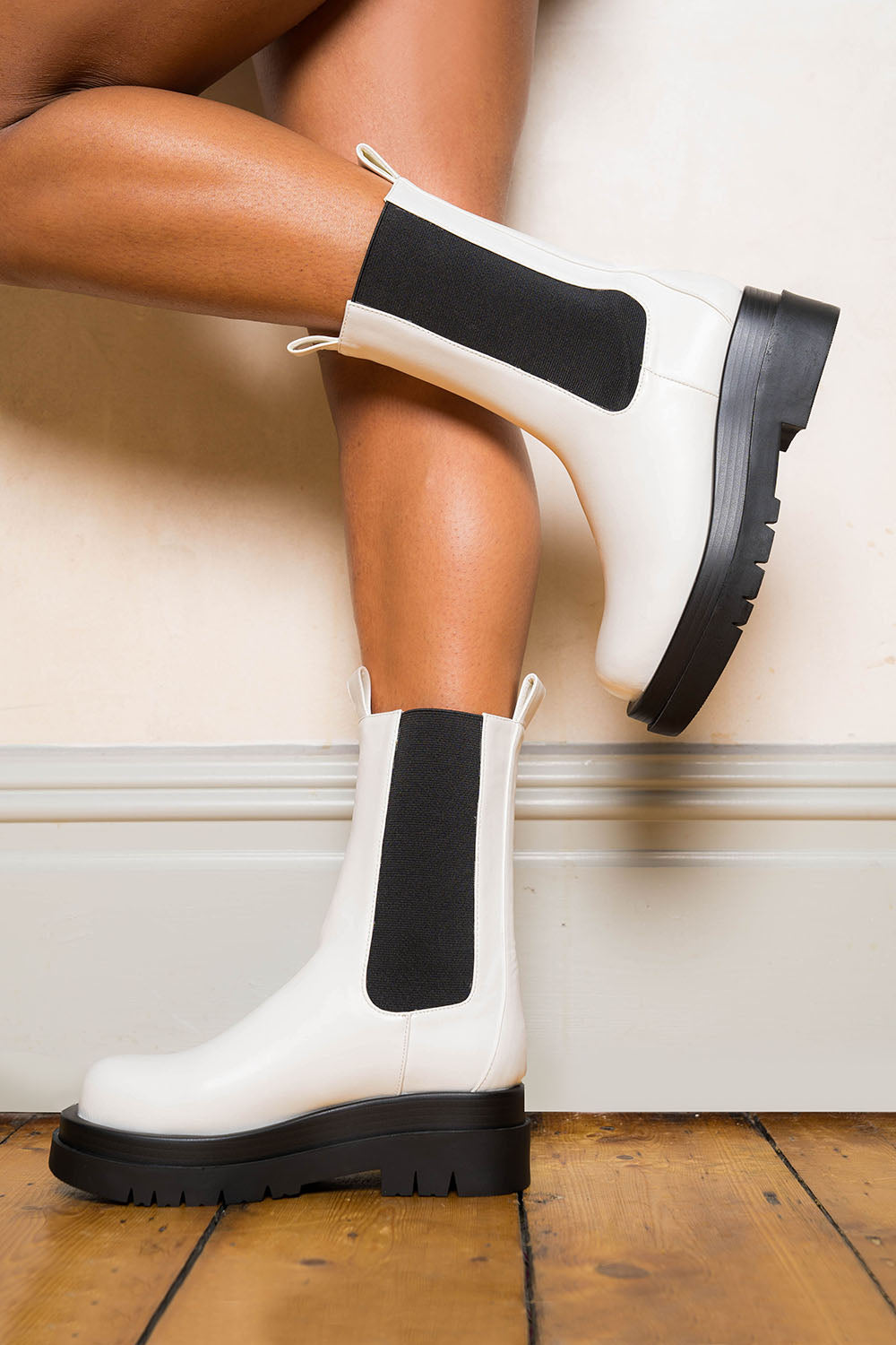 White PU Chunky Stacked Platform Ankle Chelsea Boots